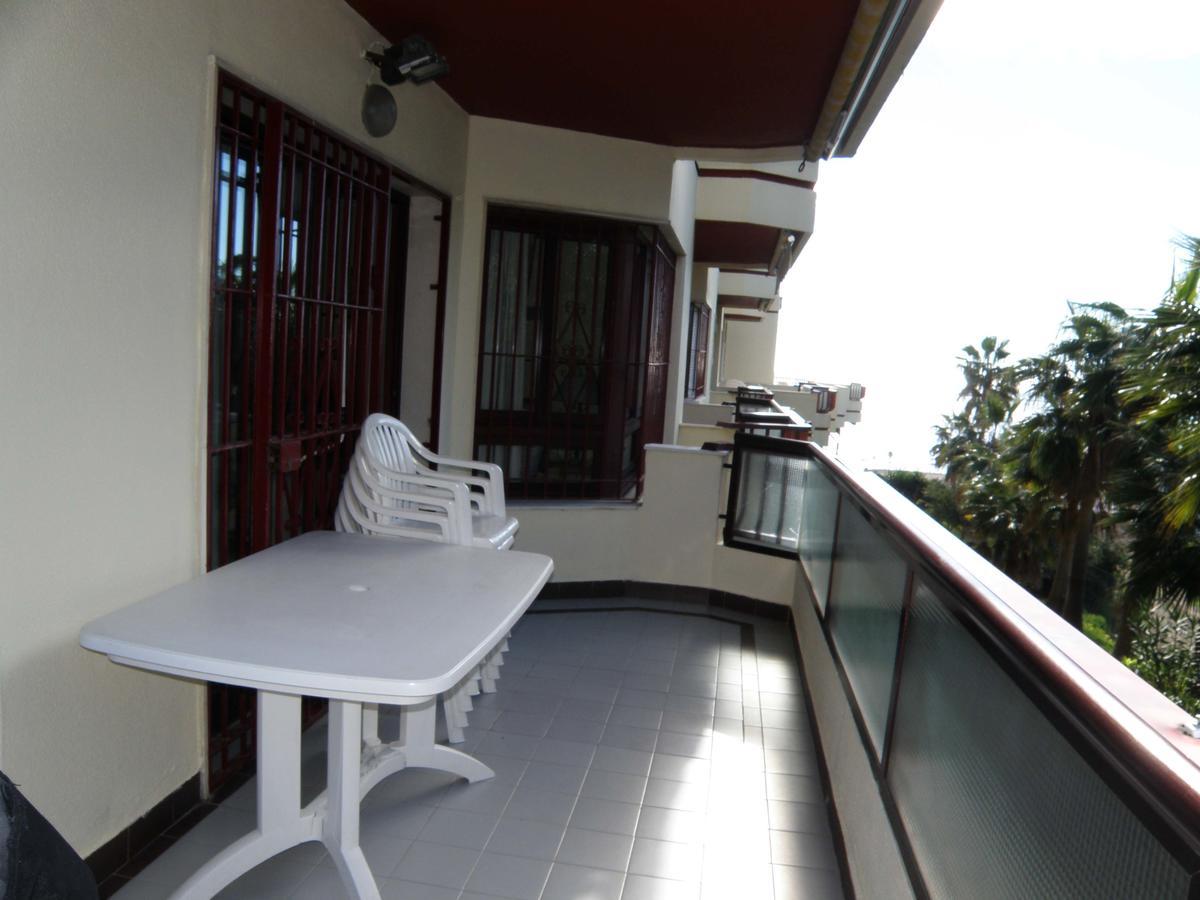 Apartamento En La Playa Appartamento Mijas Costa Esterno foto